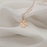 Collier Croix de Malte