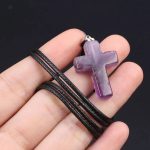 Collier Croix Pierre