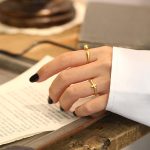 bague-croix-or-femme-127