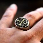 chevaliere-croix-de-saint-benoit-bague-965