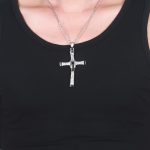 collier-croix-vin-diesel-681